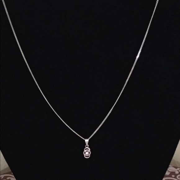 Delicate Italian Silver Necklace and Pendant - Picture 2 of 4